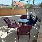 Leo * Требинье